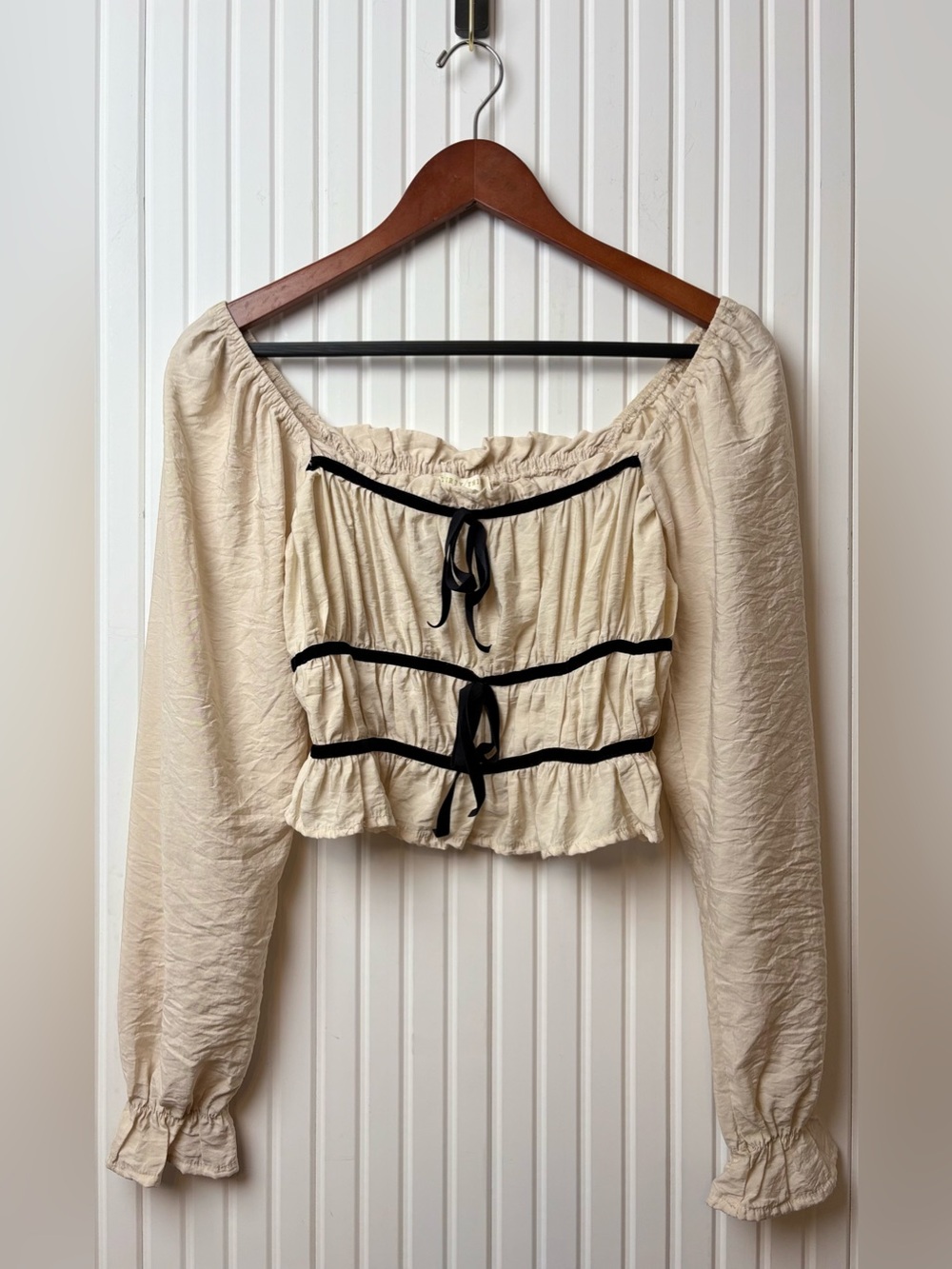 Thirty Thirty Off The Shoulder Crop Top M Ren Faire Victorian Regency Feminine